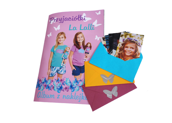 ALBUM Z NAKLEJKAMI - PRZYJACIÓŁKI LA LALLI